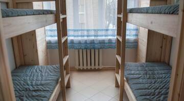 Фото Гостиница Hostel Zhili-Byli г. Псков 2