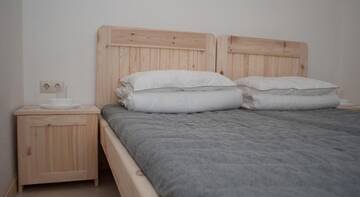 Фото номера Апартаменты с 2 спальнями Гостиница Hostel Zhili-Byli г. Псков 6