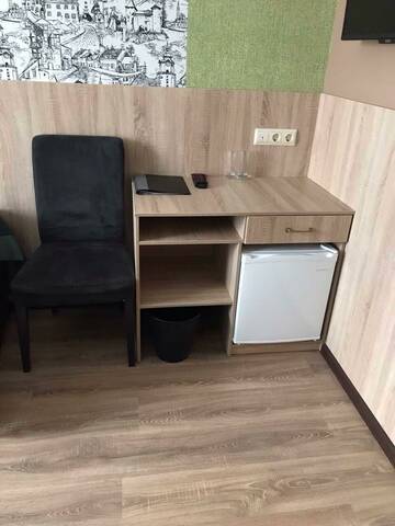 Фото номера Номер стандарт эконом с 2 односпальными кроватями (без кондиционера) Гостиница Арль г. Псков 8