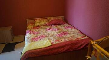 Фото номера Семейный номер с 2 спальнями Гостиница Guest House Cherekha г. Псков 8