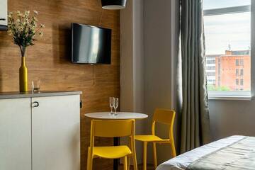 Фото номера Апартаменты Гостиница Greenfeel Pskov г. Псков 2